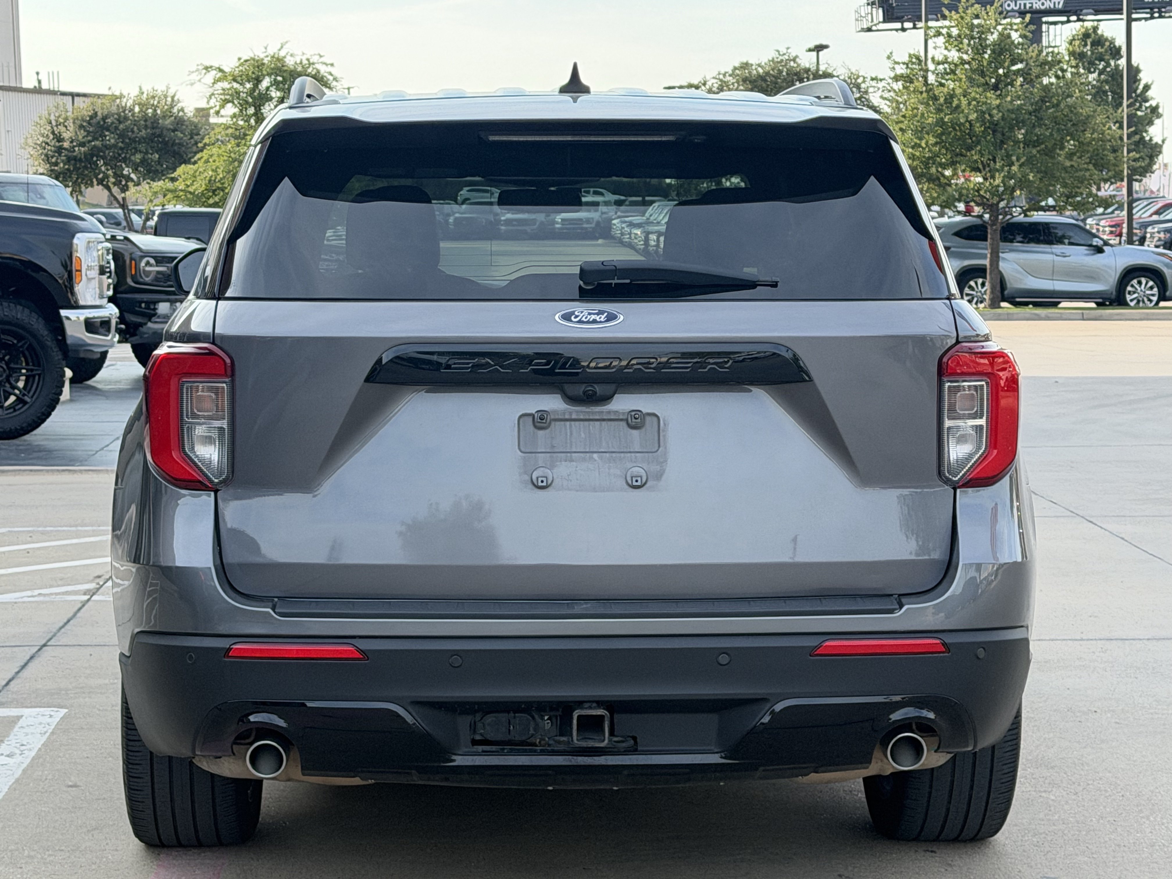 Certified 2022 Ford Explorer ST-Line w/ Class IV Trailer Tow Package RWD image 5