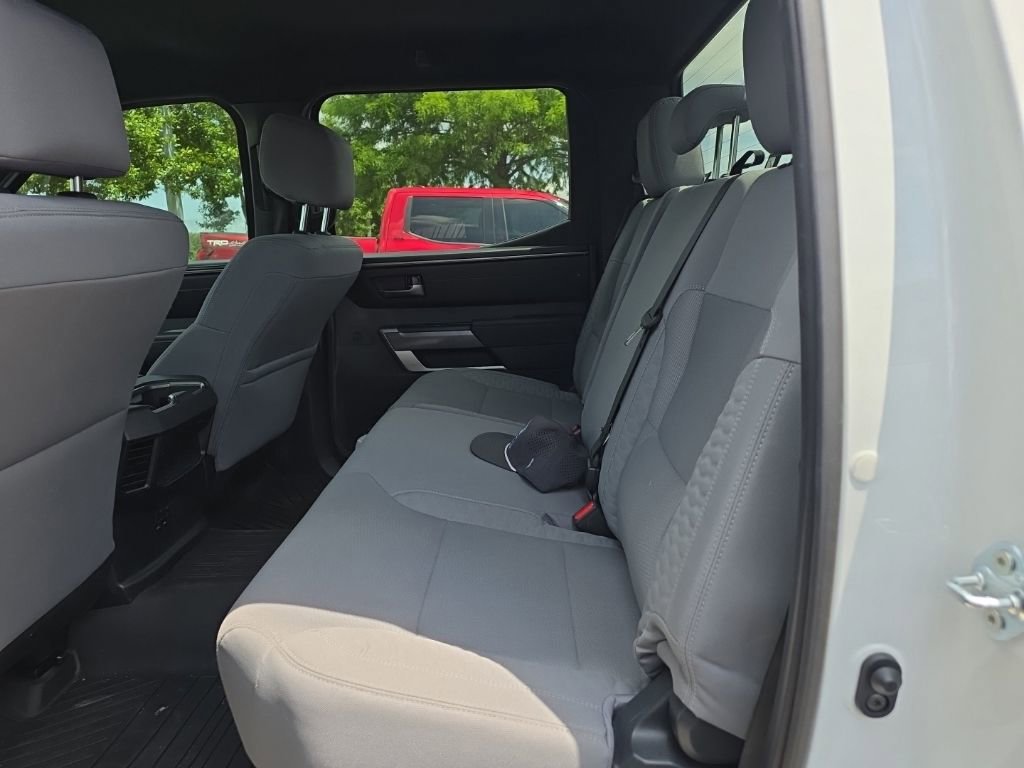 Used 2025 Toyota Tundra SR5 AWD/4WD image 10
