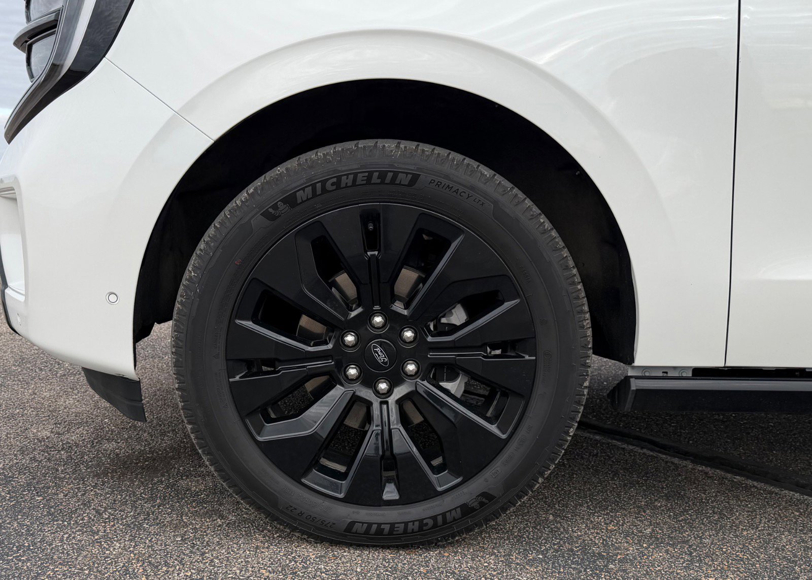 Certified 2025 Ford Expedition Max Platinum w/ Stealth Appearance Package AWD/4WD image 19
