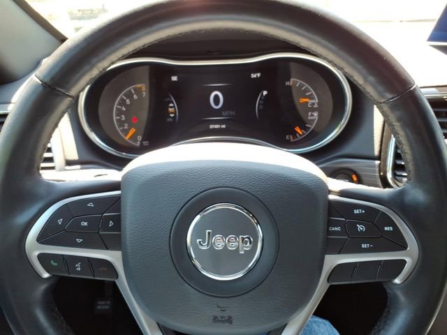 Used 2022 Jeep Grand Cherokee Laredo X RWD image 23