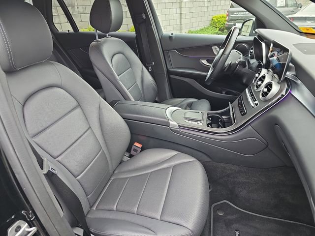 Used 2022 Mercedes-Benz GLC 300 image 20
