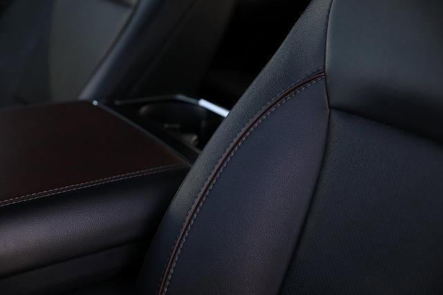 Certified 2023 Ford F150 Lariat w/ Equipment Group 502A High image 21