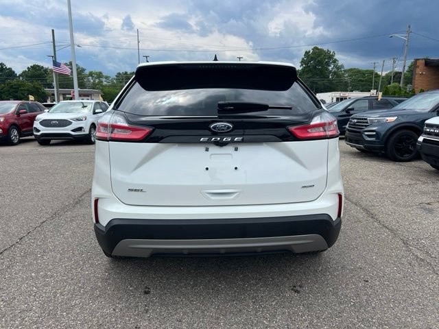 Certified 2024 Ford Edge SEL w/ Convenience Package AWD/4WD image 5