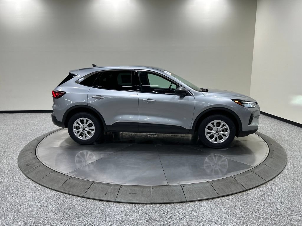 Certified 2024 Ford Escape Active w/ Tech Pack #1 AWD/4WD image 6