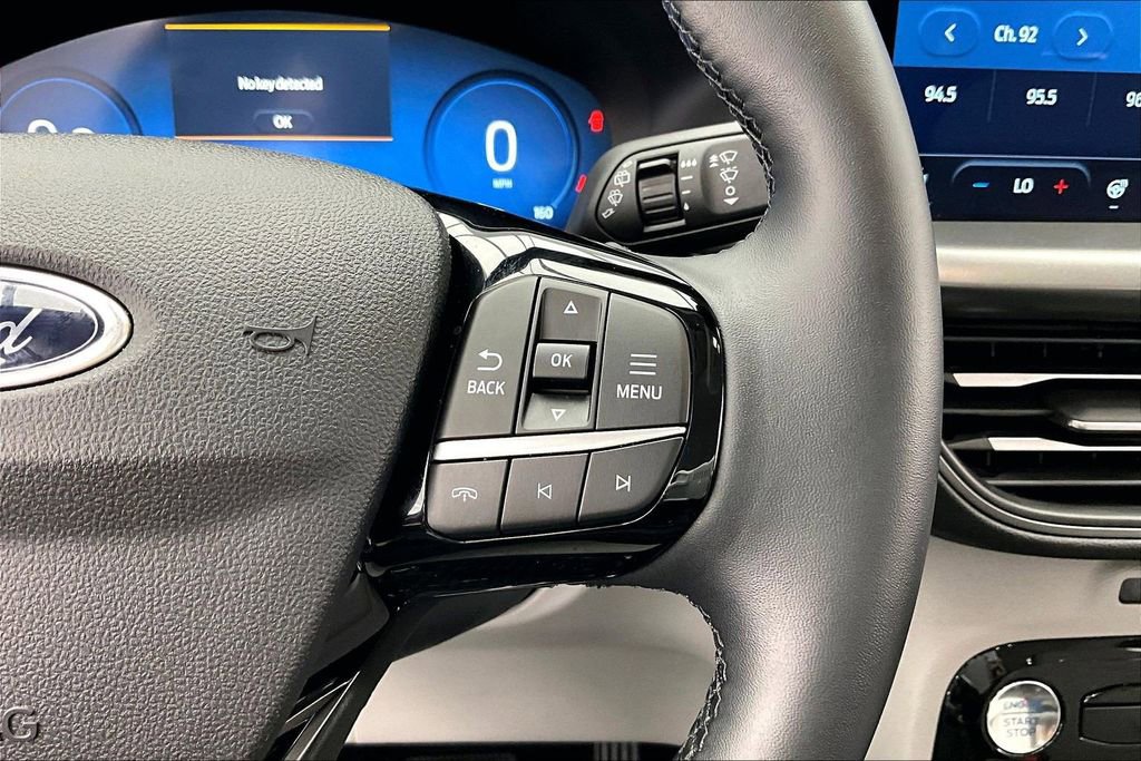 Certified 2025 Ford Escape Active w/ Active Premium Tech Pack FWD image 19