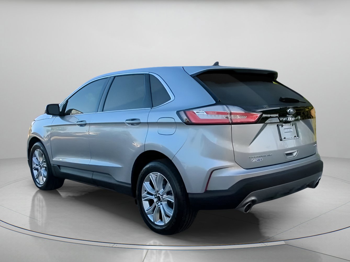 Certified 2023 Ford Edge Titanium image 14