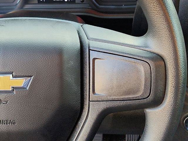 Used 2026 Chevrolet Silverado 1500 Custom w/ LPO, Dark Essentials Package RWD image 27