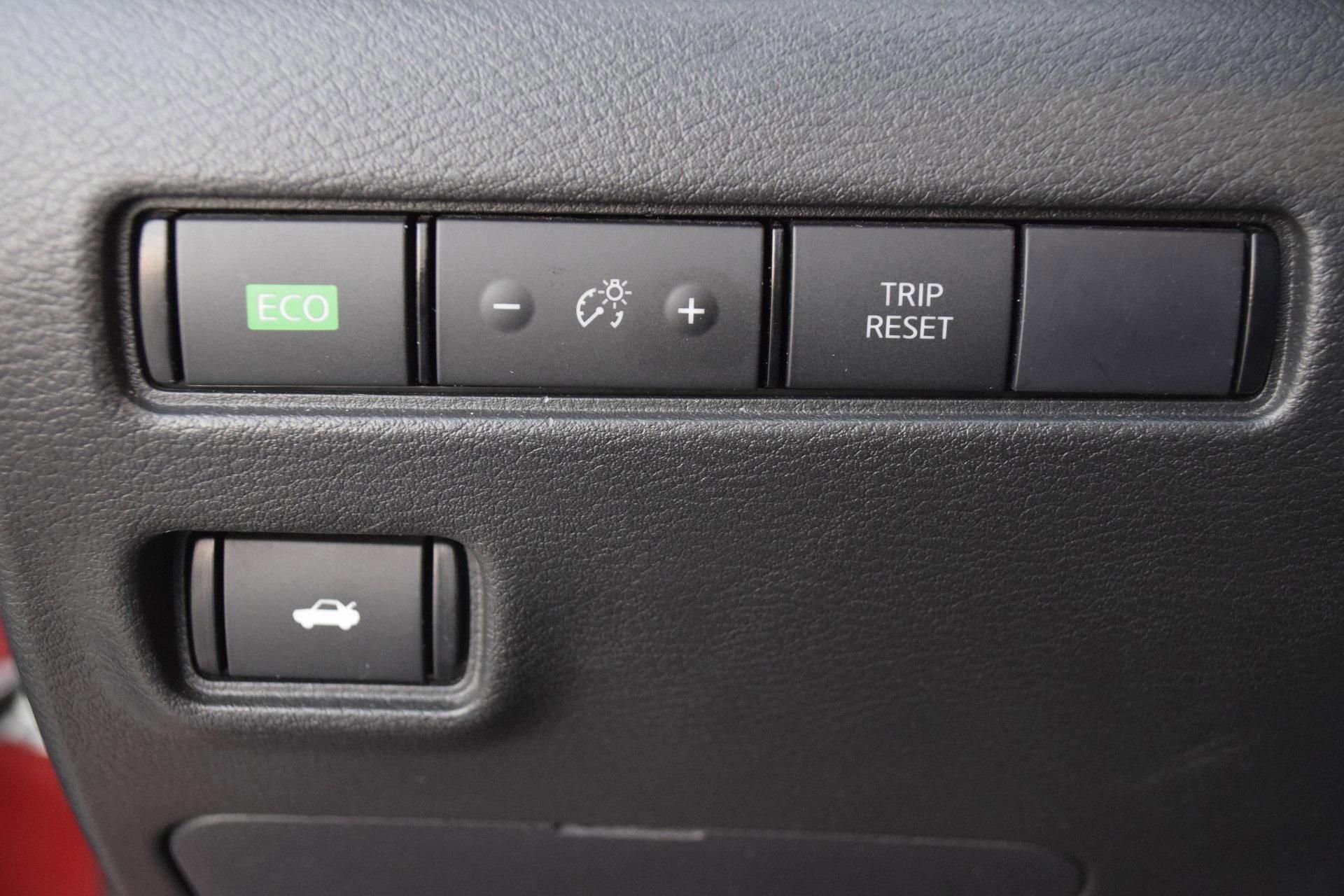 Used 2024 Nissan Sentra SV image 17