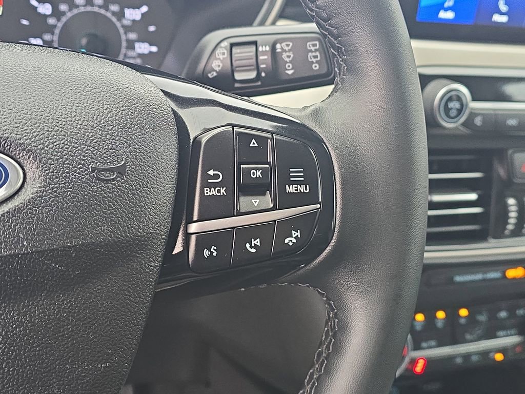 Certified 2022 Ford Escape SE w/ SE Sport Appearance Package AWD/4WD image 27