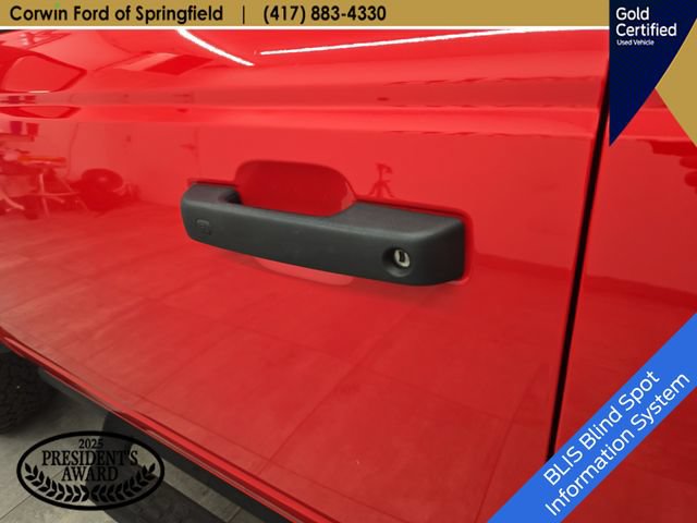 Certified 2024 Ford Bronco Black Diamond AWD/4WD image 15