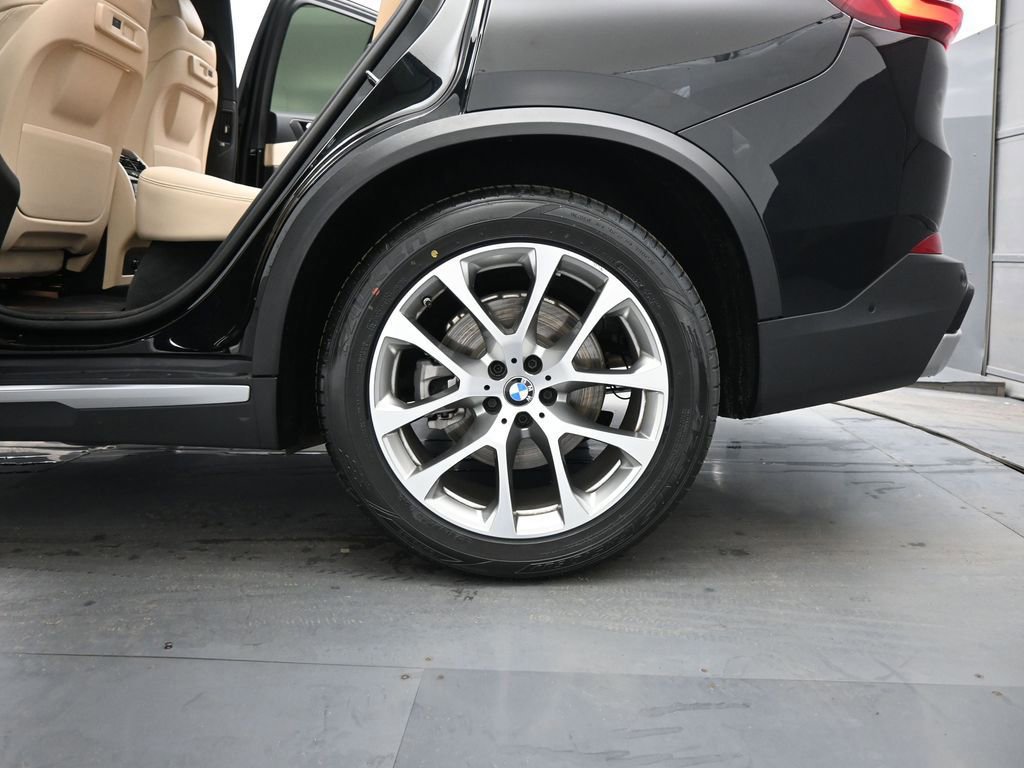 Used 2020 BMW X5 xDrive40i w/ Convenience Package image 51