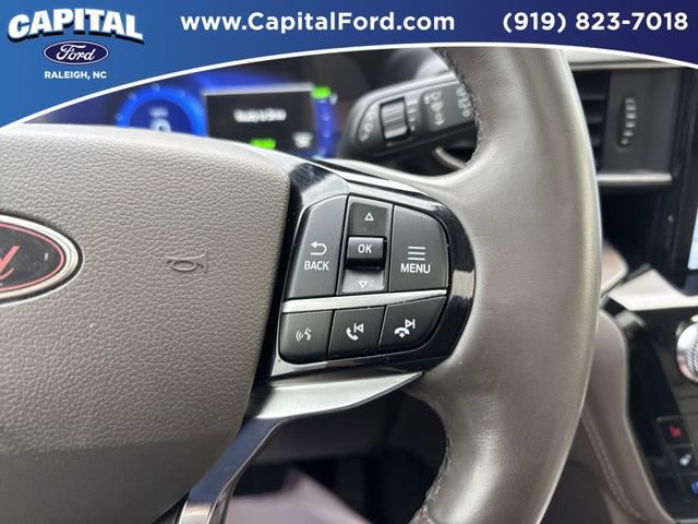 Certified 2022 Ford Explorer Platinum w/ Technology Package image 23