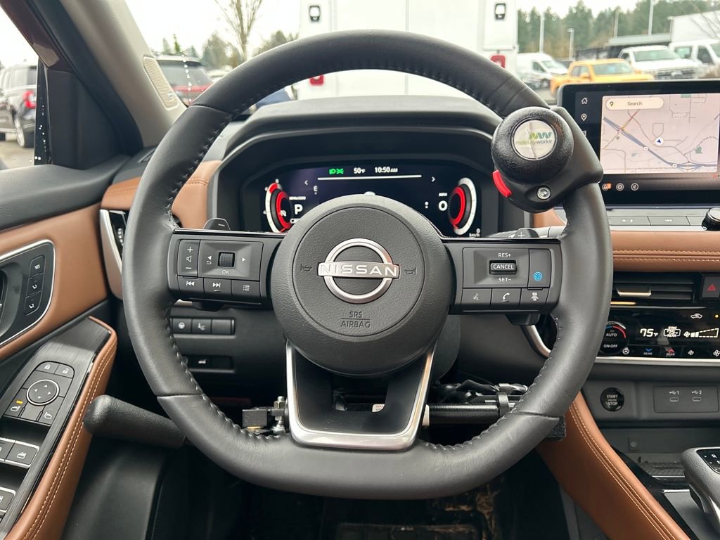 Used 2024 Nissan Rogue Platinum w/ Platinum Premium Package image 21