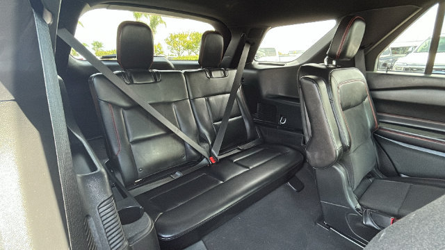 Certified 2023 Ford Explorer ST-Line AWD/4WD image 14