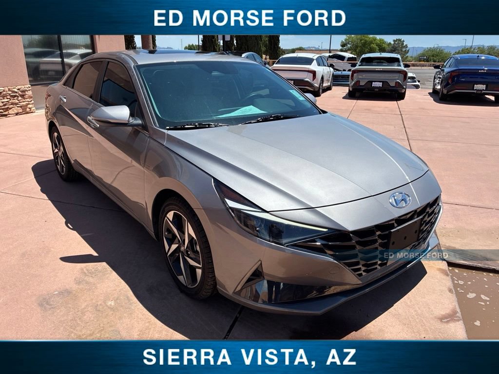 Used 2023 Hyundai Elantra Limited FWD image 11
