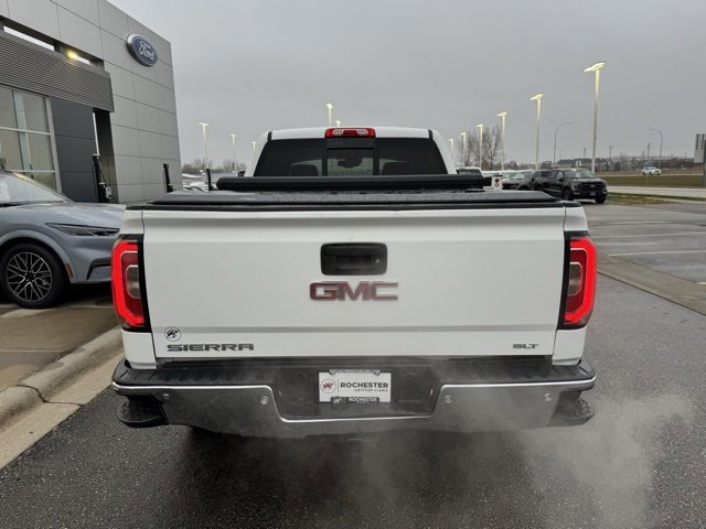 Used 2017 GMC Sierra 1500 SLT image 2