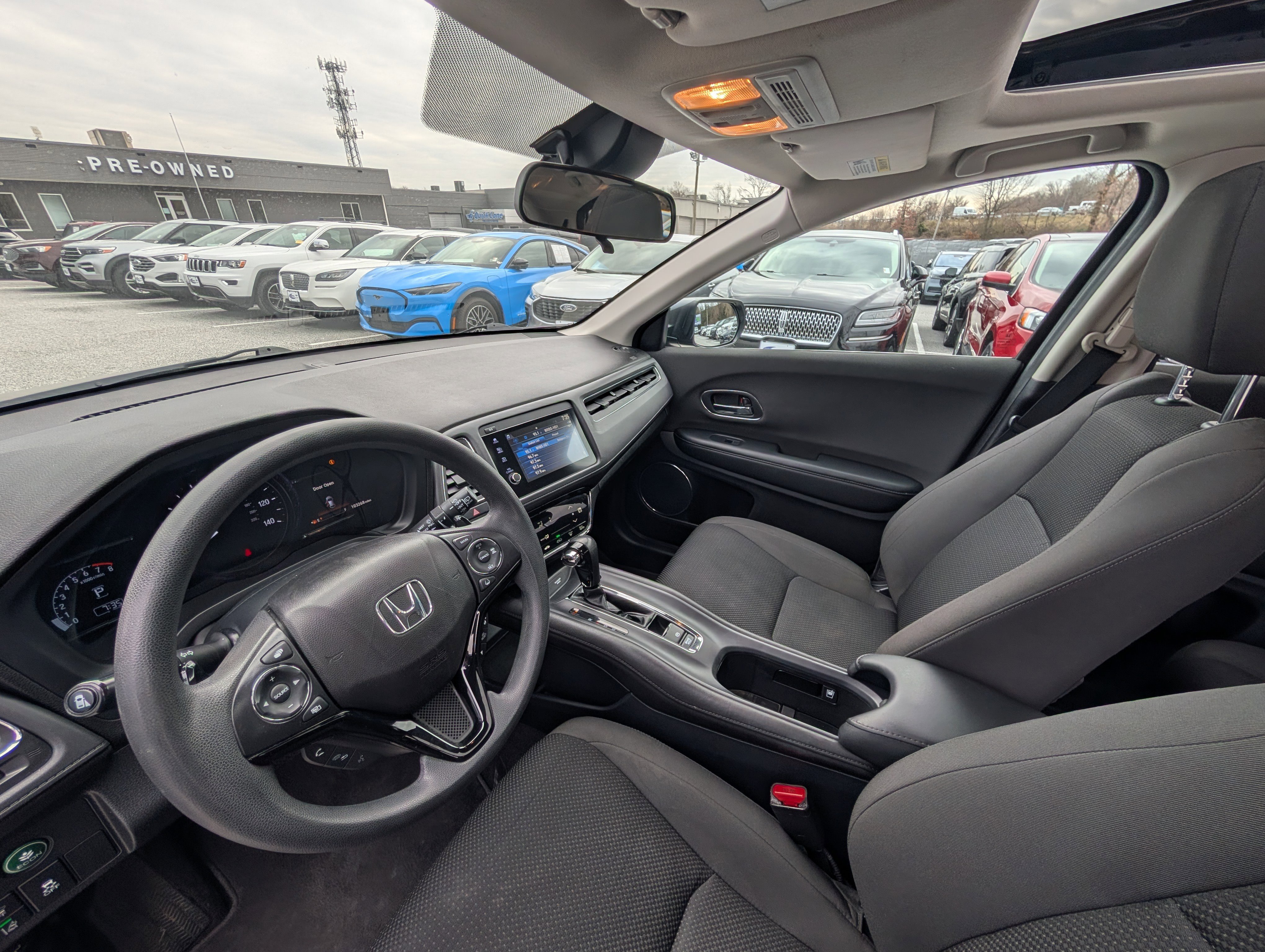 Used 2021 Honda HR-V EX image 16