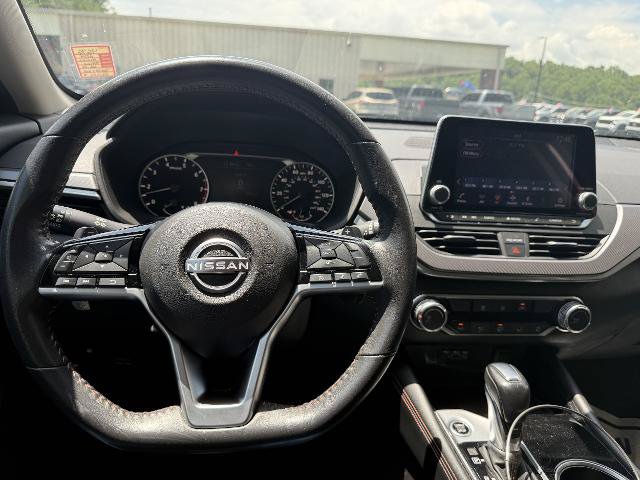 Used 2024 Nissan Altima 2.5 SR FWD image 28