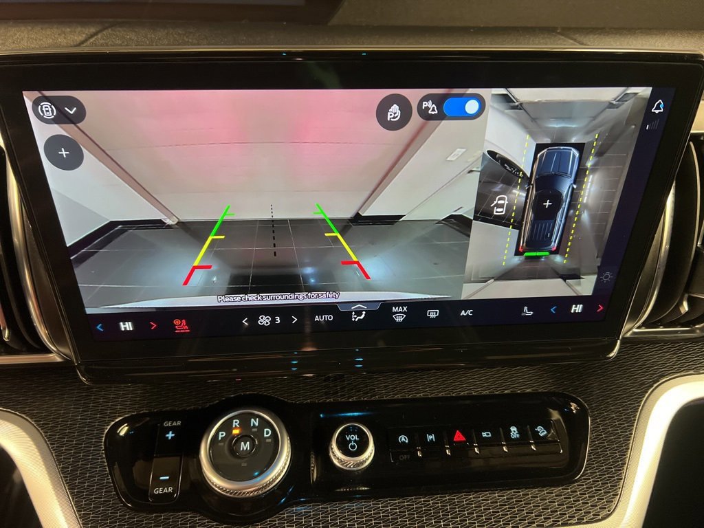 Certified 2025 Ford Expedition Max Platinum w/ Stealth Performance Package image 13