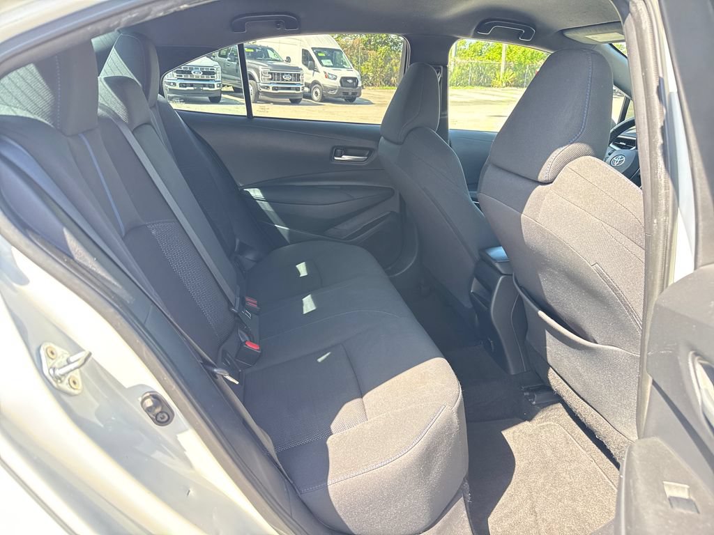 Used 2021 Toyota Corolla SE FWD image 23