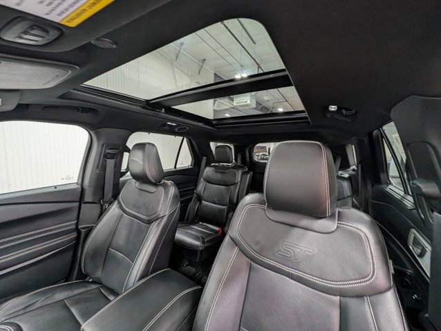 Certified 2024 Ford Explorer ST w/ Equipment Group 401A AWD/4WD image 19