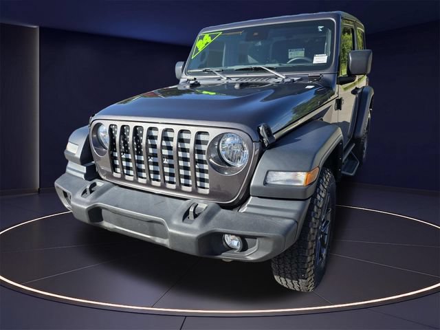 Used 2024 Jeep Wrangler Sport AWD/4WD image 9
