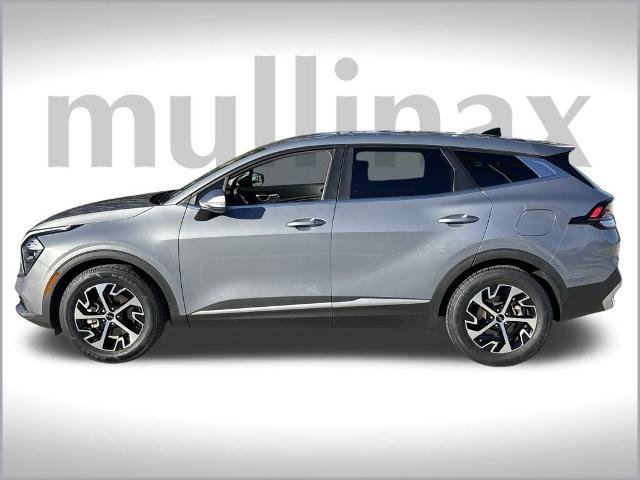 Used 2023 Kia Sportage EX image 10