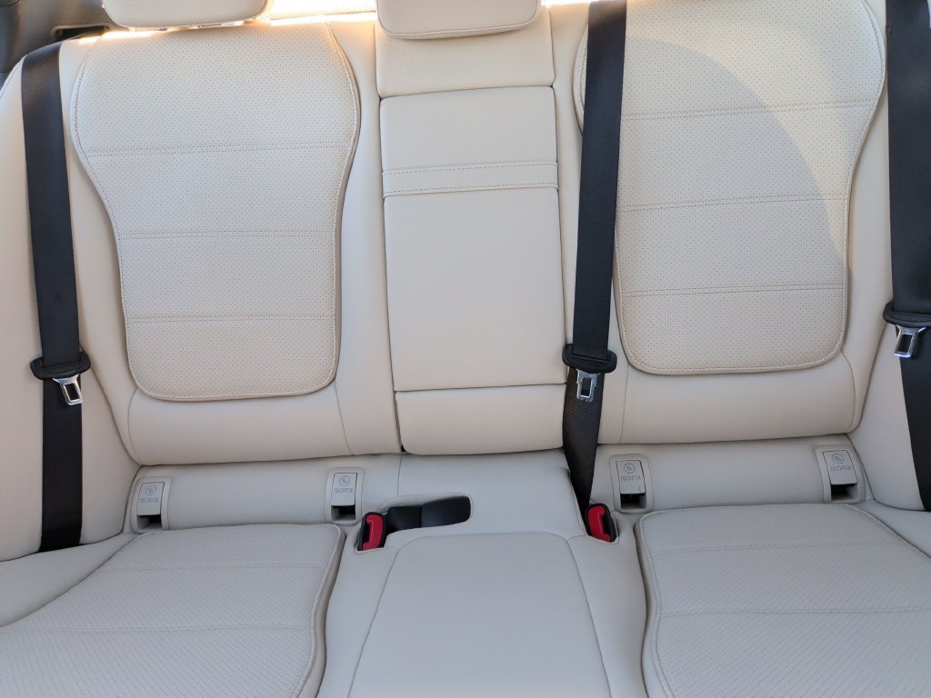 Used 2023 Mercedes-Benz C 300 4MATIC Sedan image 18