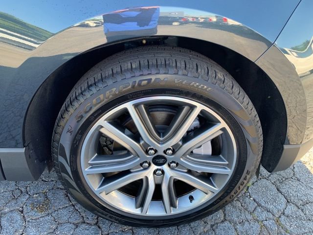 Certified 2023 Ford Edge Titanium AWD/4WD image 36