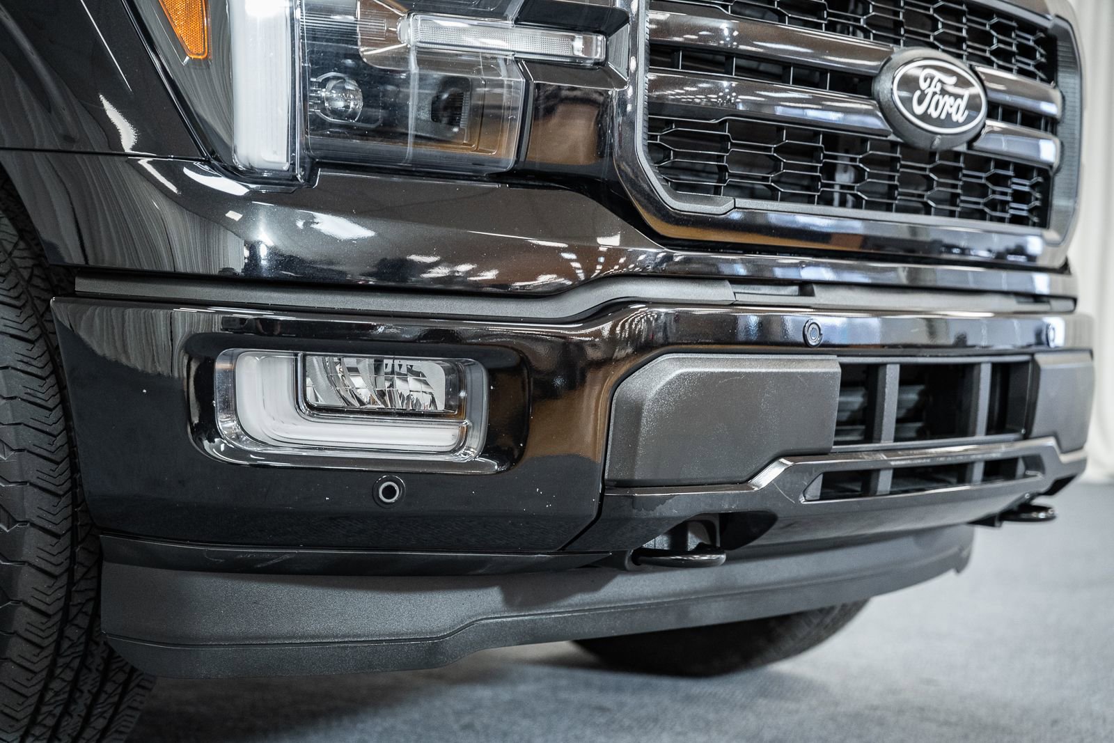 Certified 2024 Ford F150 Lariat AWD/4WD image 15