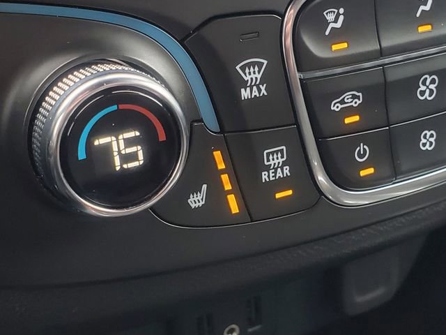 Used 2022 Chevrolet Traverse LT image 20