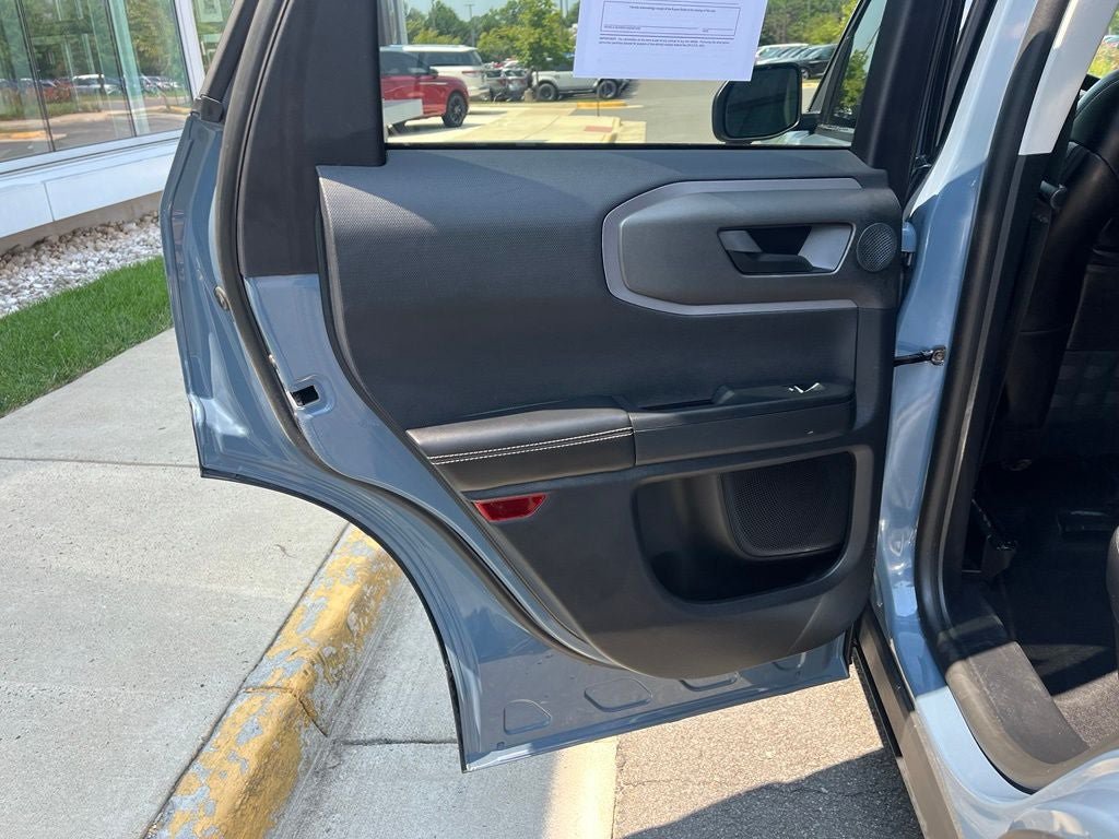 Certified 2025 Ford Bronco Sport Outer Banks w/ Outer Banks Tech Package+ AWD/4WD image 18