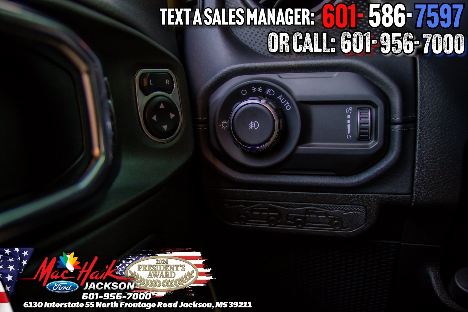 Used 2025 Jeep Wrangler Unlimited Rubicon w/ XTREMEE 35" Tire Package image 25