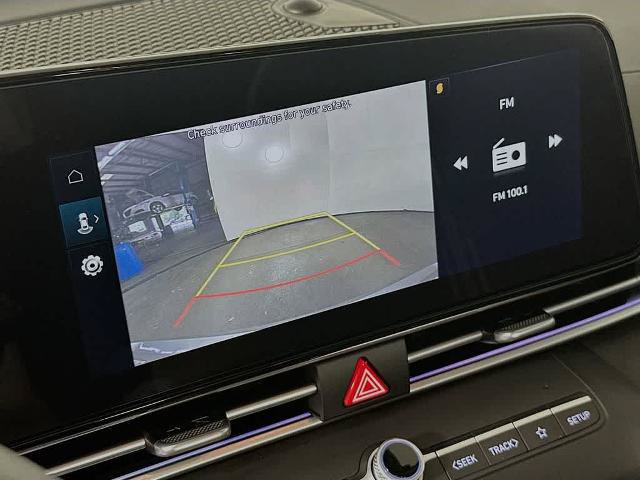 Used 2024 Hyundai Elantra Blue FWD image 27