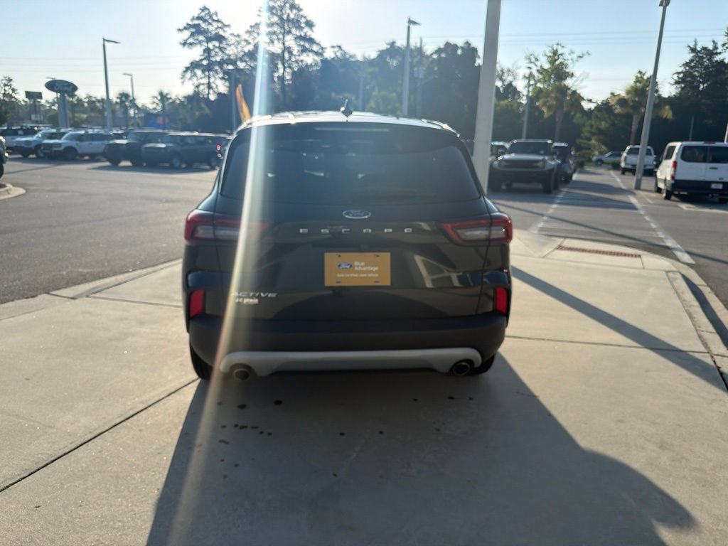 Certified 2025 Ford Escape Active FWD image 7