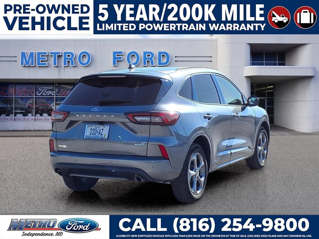 Certified 2024 Ford Escape ST-Line w/ Tech Pack #1 AWD/4WD image 3