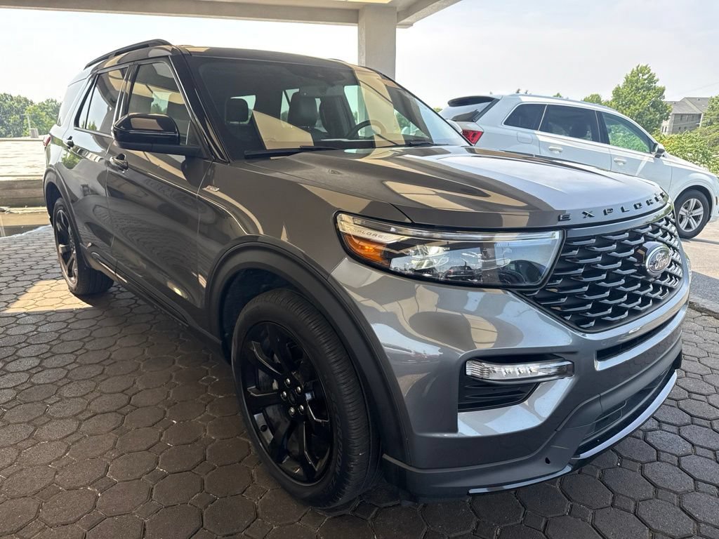 Certified 2023 Ford Explorer ST-Line w/ Class IV Trailer Tow Package AWD/4WD image 4