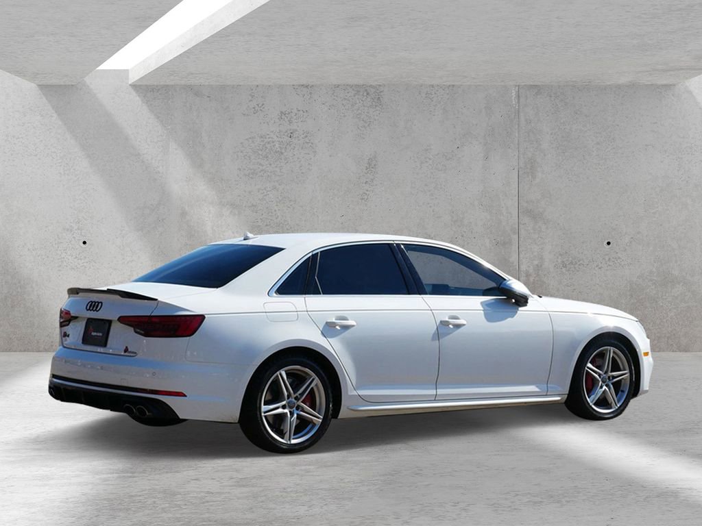 Used 2018 Audi S4 Prestige w/ Prestige Package image 3