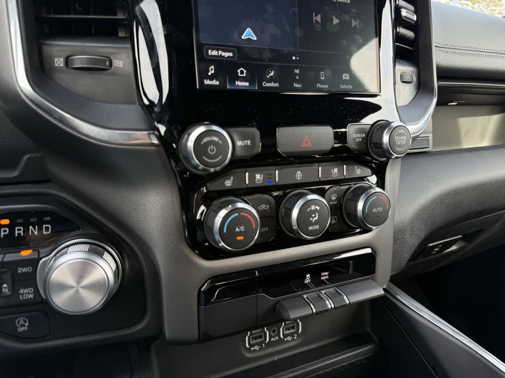 Used 2024 RAM 1500 Laramie image 18