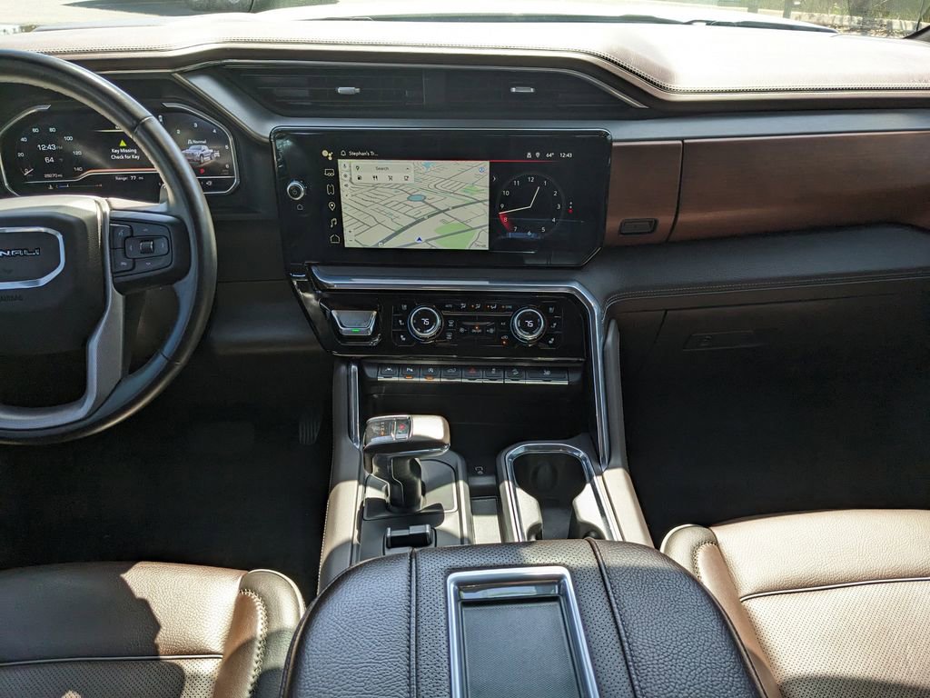 Used 2022 GMC Sierra 1500 Denali image 18