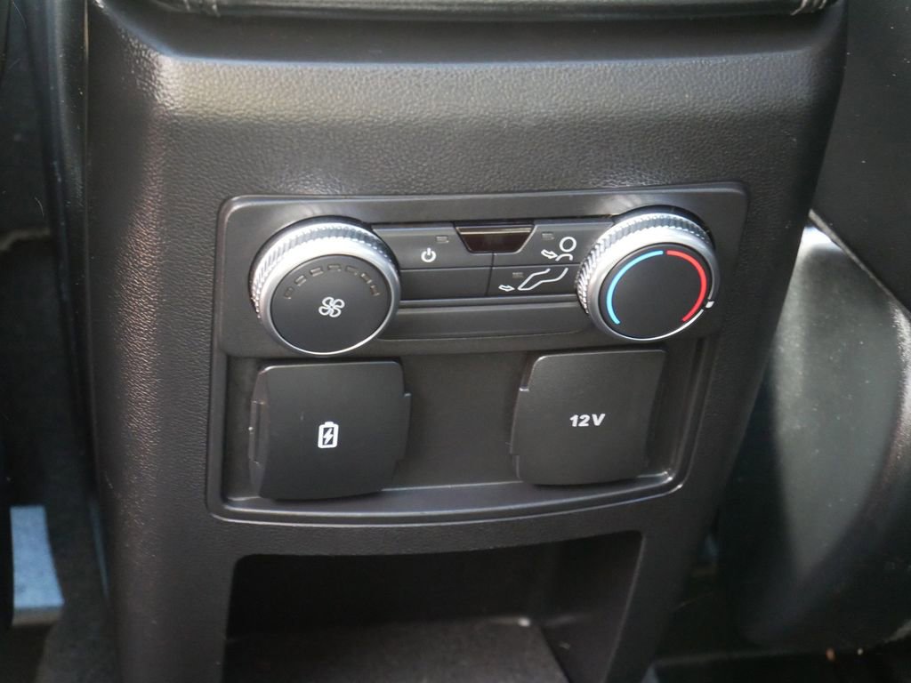 Certified 2021 Ford Explorer XLT w/ Equipment Group 202A image 15