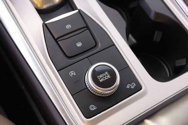 Certified 2024 Ford Explorer XLT w/ Equipment Group 202A image 21