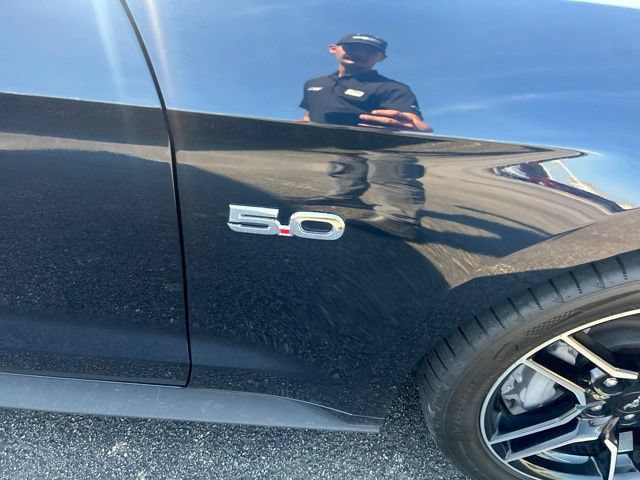 Certified 2021 Ford Mustang GT RWD image 5