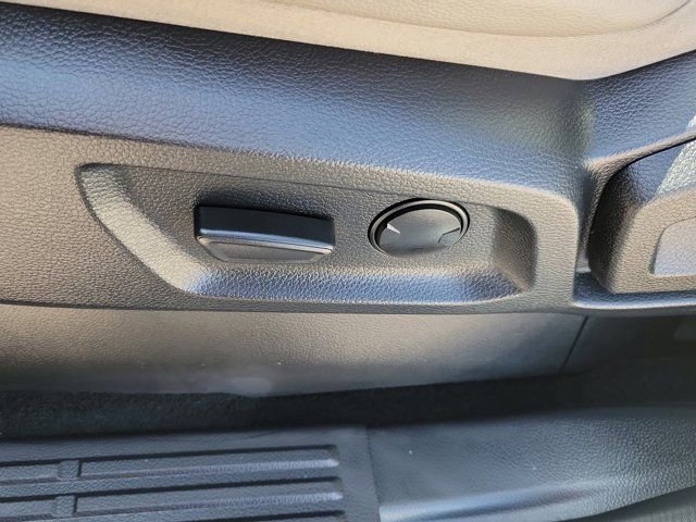 Certified 2022 Ford Ranger Lariat w/ Equipment Group 501A High image 24