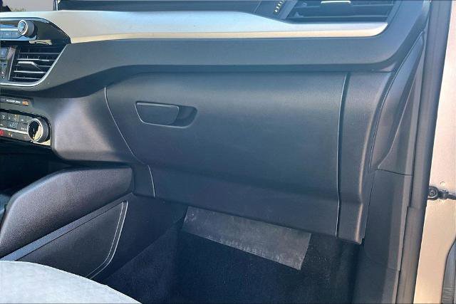 Certified 2022 Ford Escape SE w/ Cold Weather Package FWD image 16