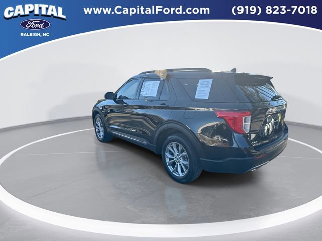 Certified 2023 Ford Explorer XLT w/ Equipment Group 202A image 4