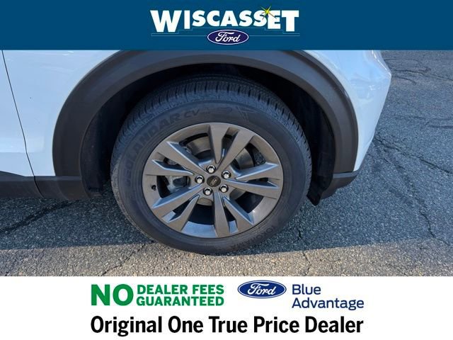 Certified 2022 Ford Explorer XLT w/ Equipment Group 202A image 31