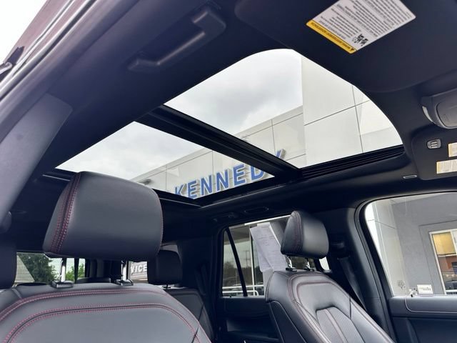 Certified 2023 Ford Expedition Limited AWD/4WD image 60