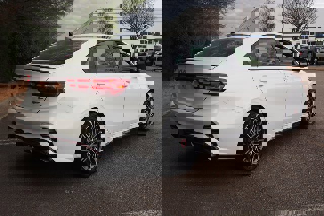 Used 2023 Kia Forte GT w/ GT2 Package image 4