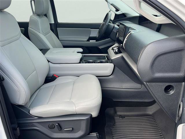 Certified 2026 Ford Expedition Active AWD/4WD image 14